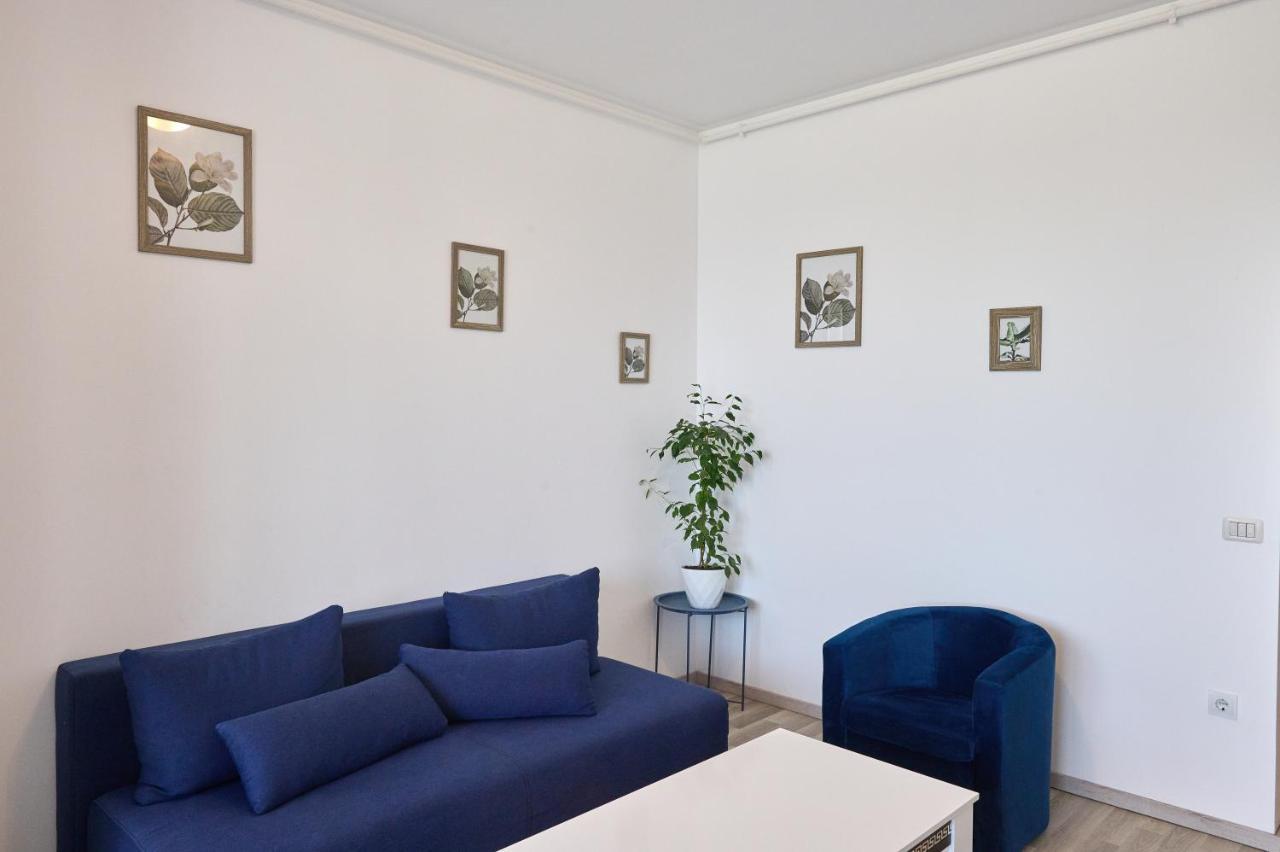 Alina Lake View Apartment Mamaia Luaran gambar